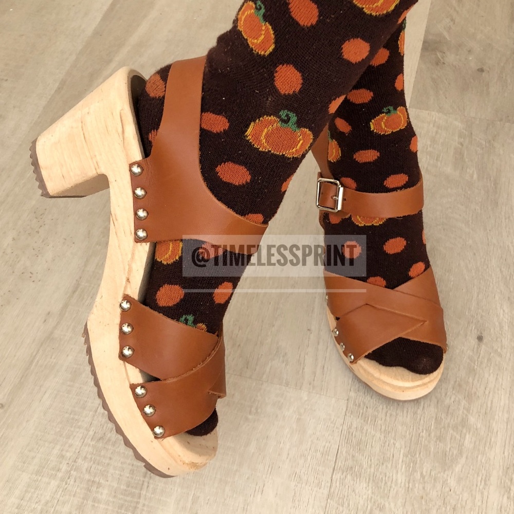 MIA Brown Open Toe Clog Sandals